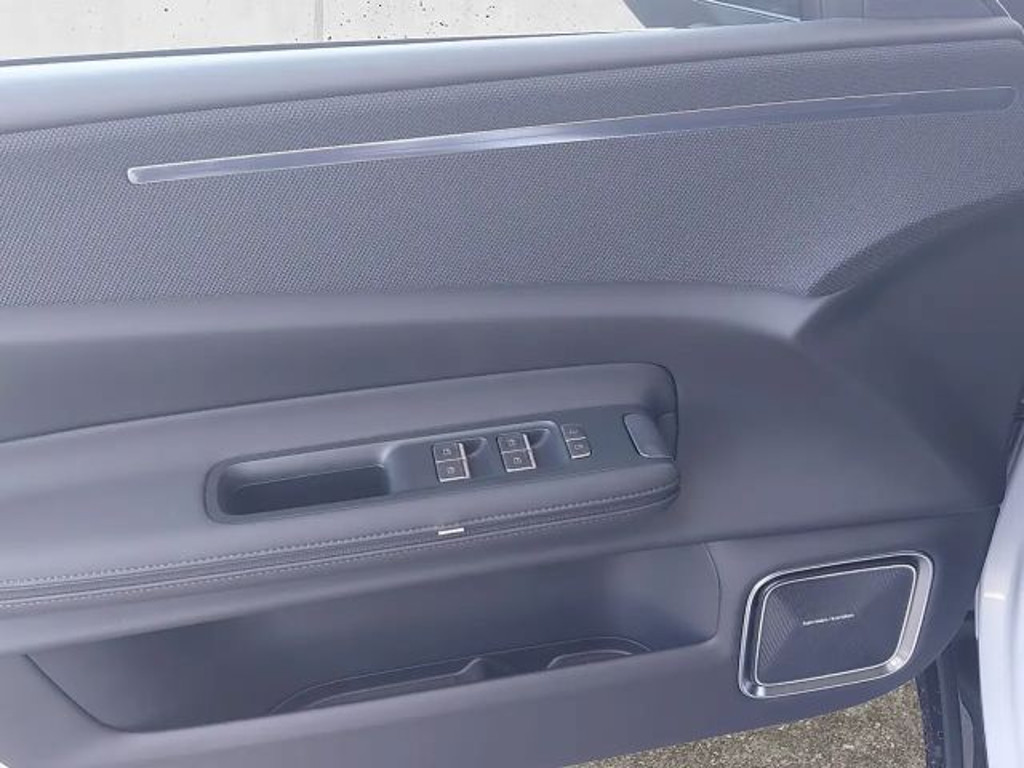 Polestar 4