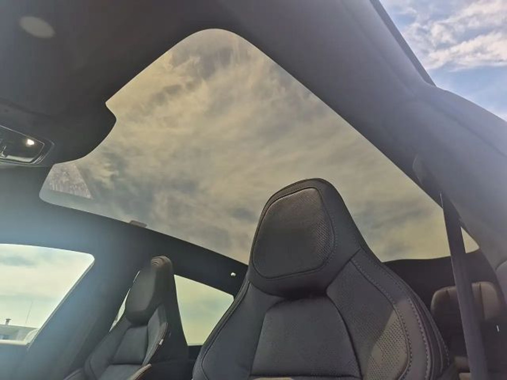 Polestar 4
