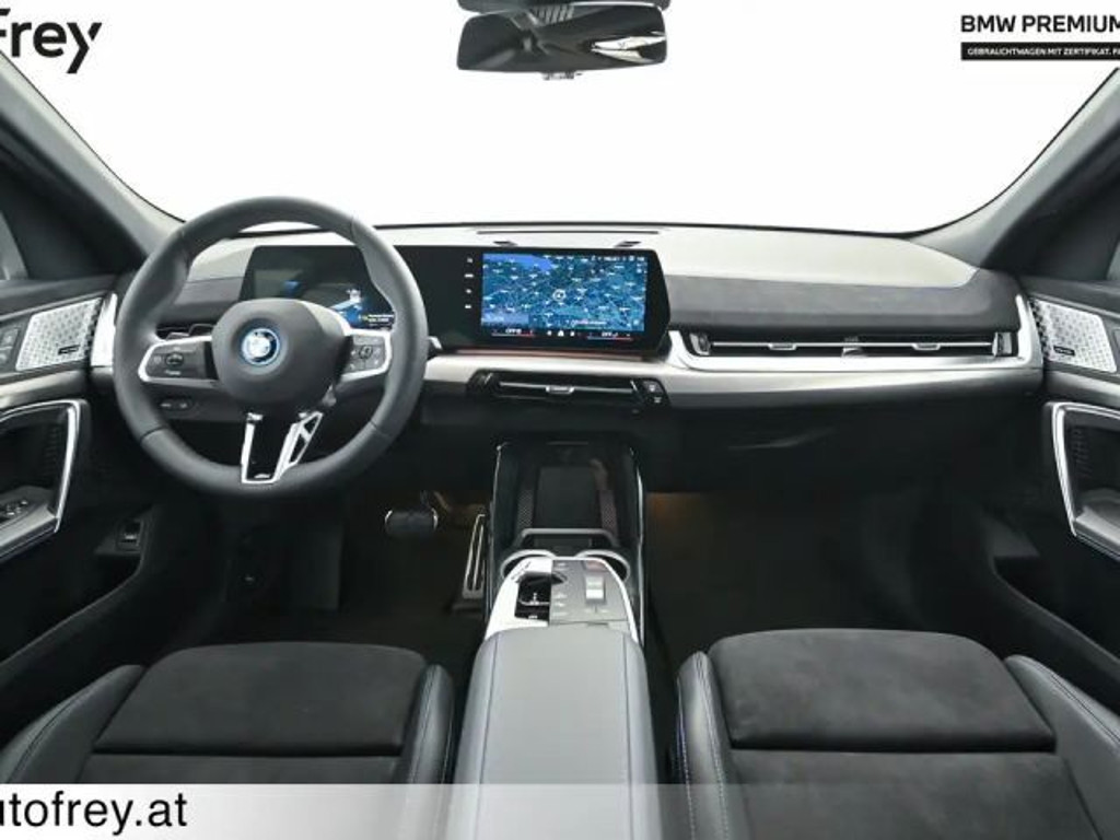BMW iX2