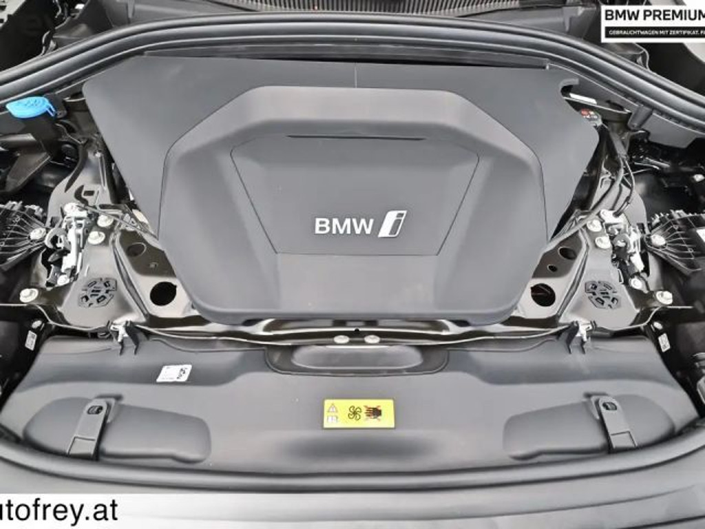 BMW iX2