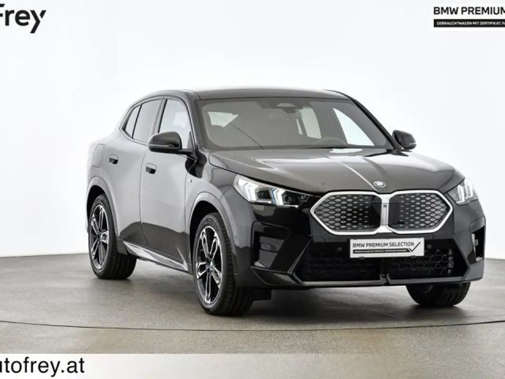 BMW iX2