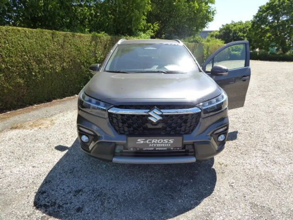 Suzuki S-Cross