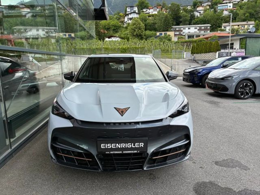 Cupra Tavascan