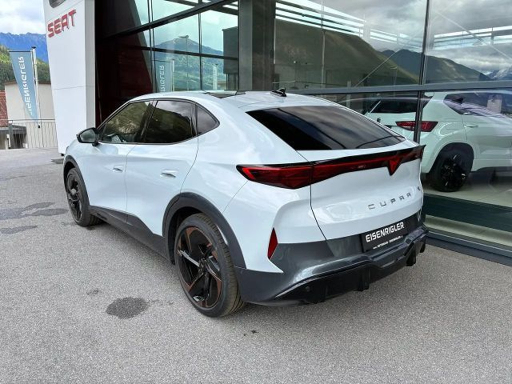 Cupra Tavascan