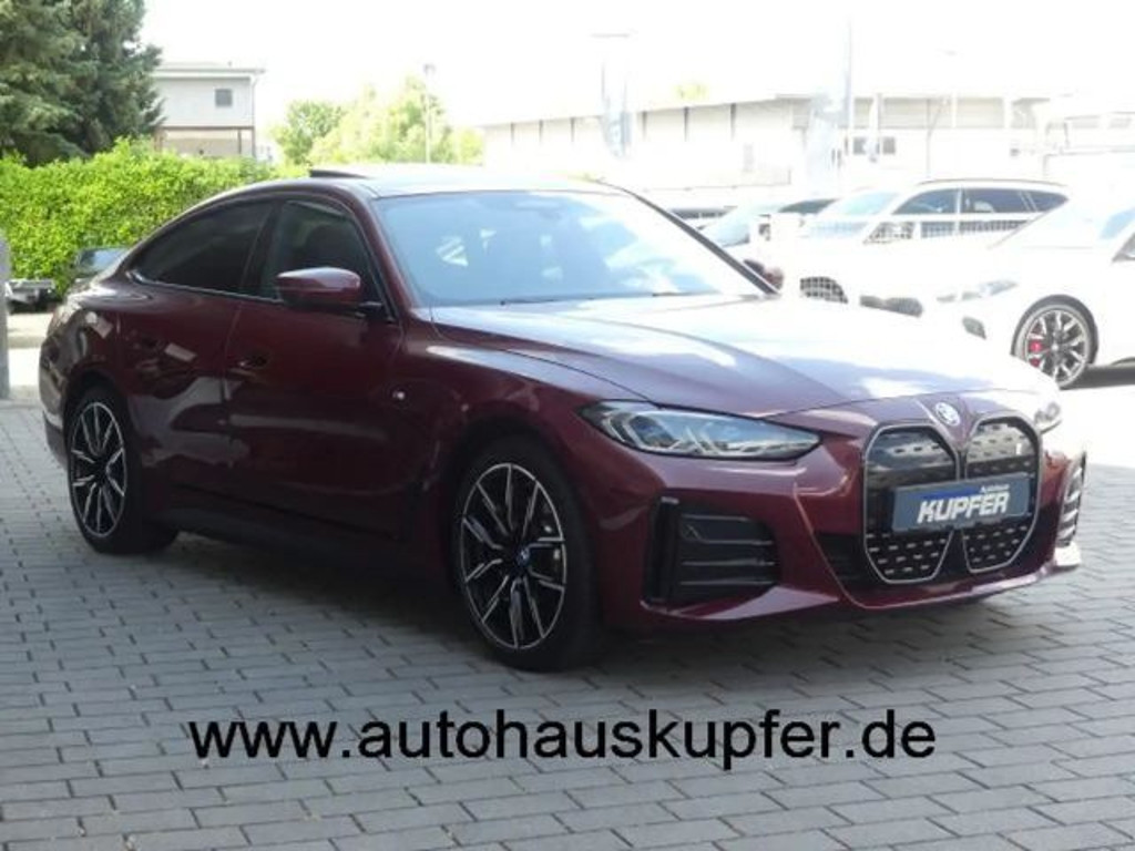 BMW i4