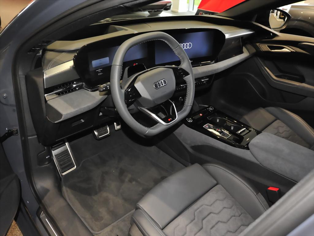 Audi A6 e-tron