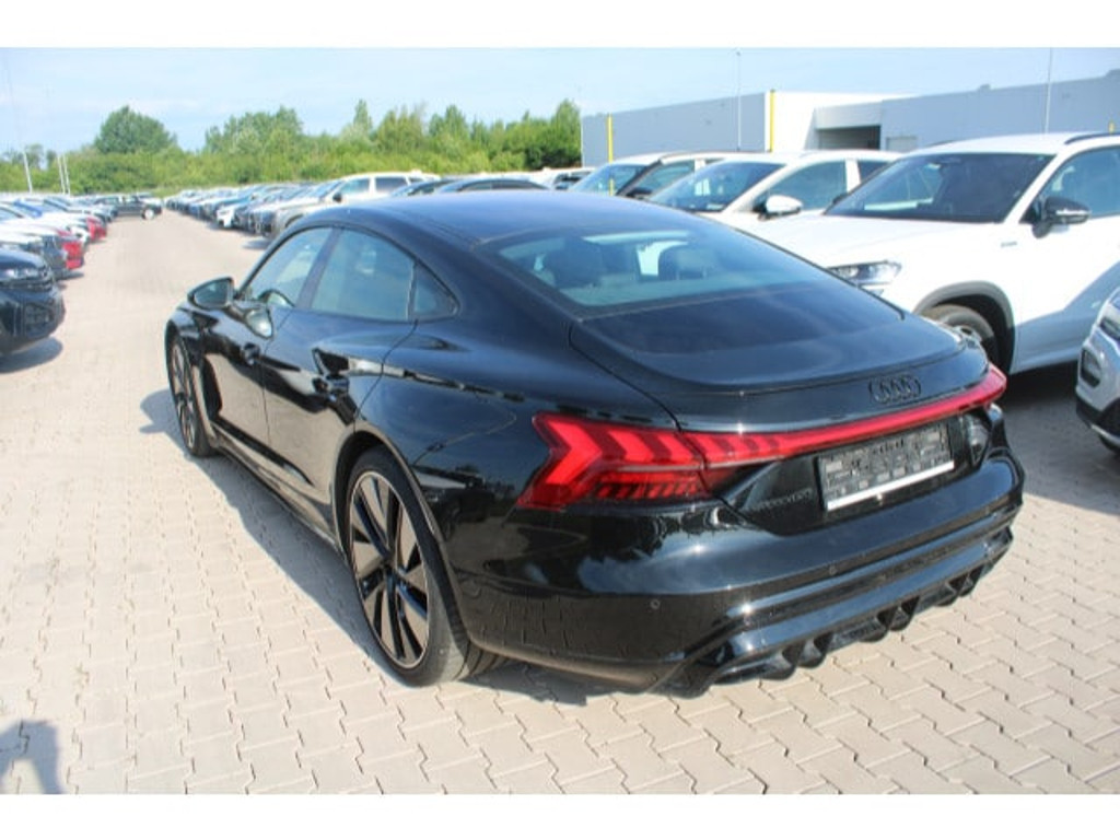 Audi e-tron GT