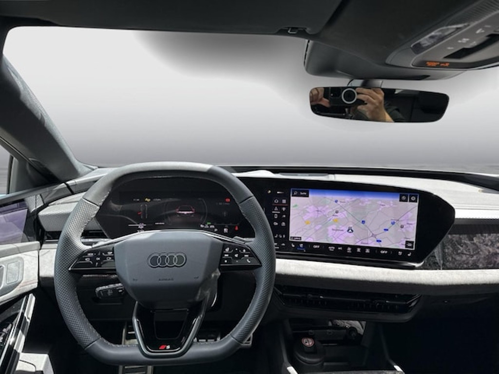 Audi A6 e-tron