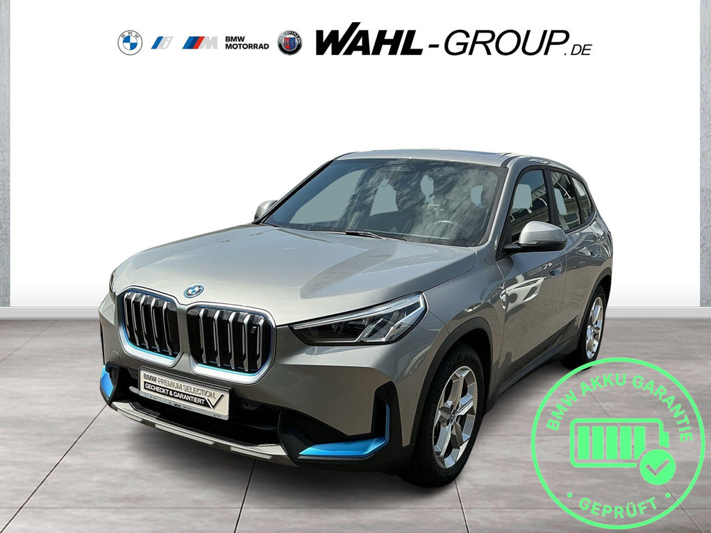 BMW iX1 xDrive30
