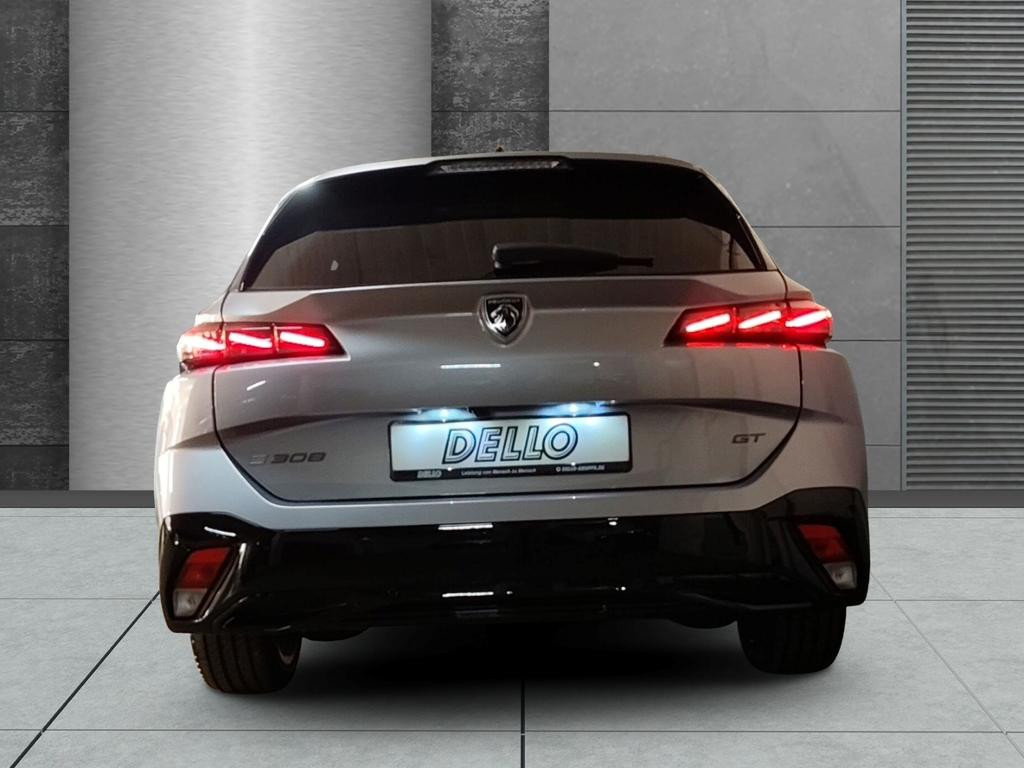 Peugeot e-308