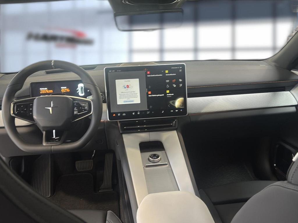 Polestar 4