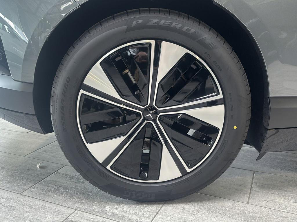 Polestar 4