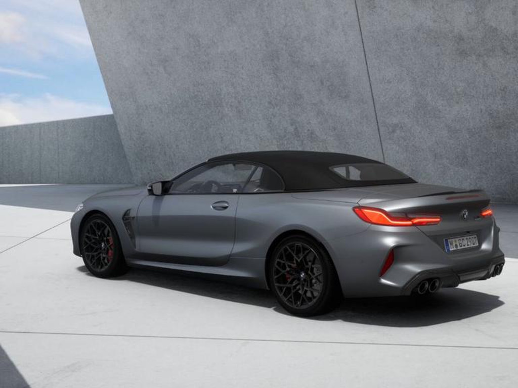 BMW M8