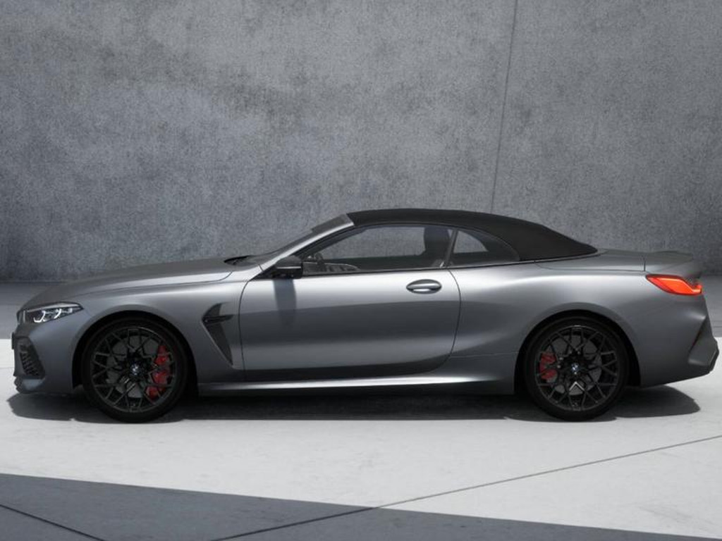 BMW M8