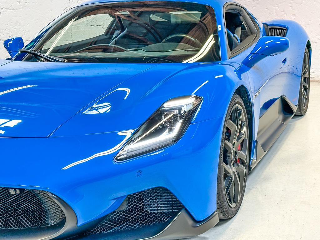 Maserati MC20
