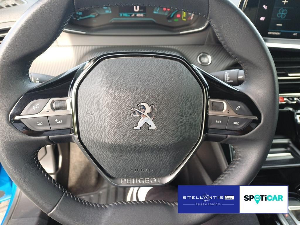Peugeot e-2008