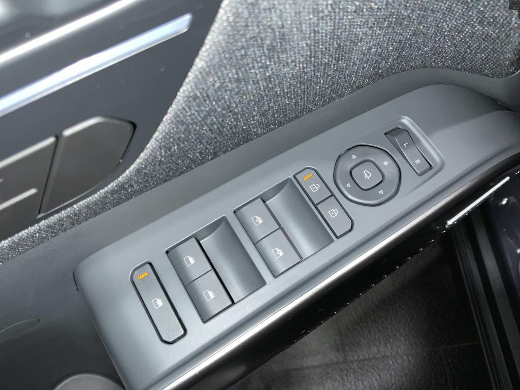 Kia EV2