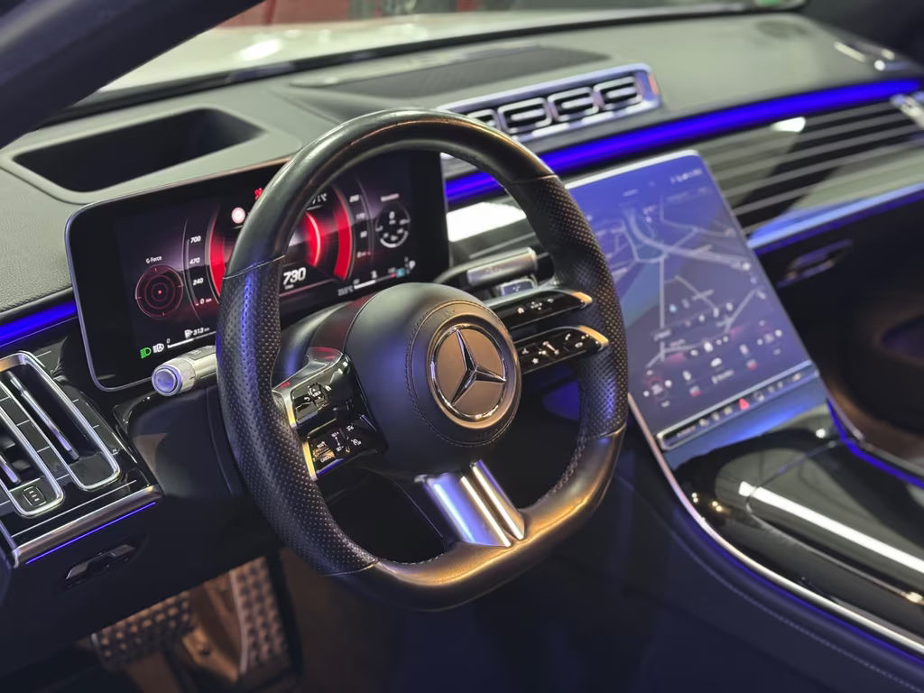 Mercedes-Benz S-Klasse