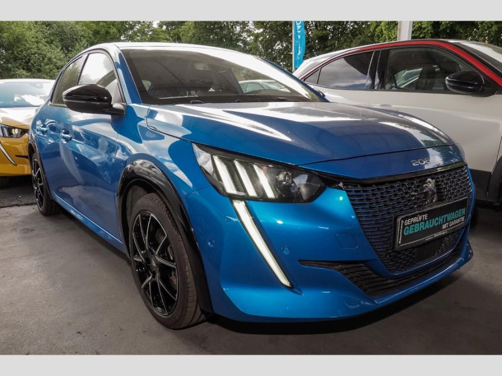 Peugeot e-208