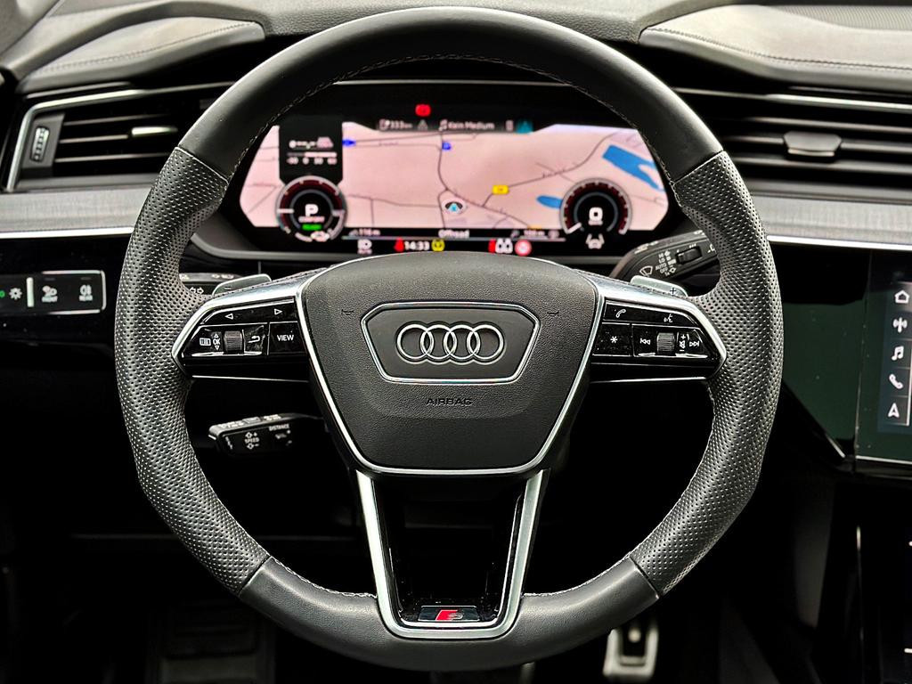 Audi Q8 e-tron