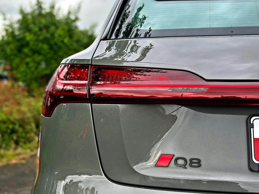 Audi Q8 e-tron