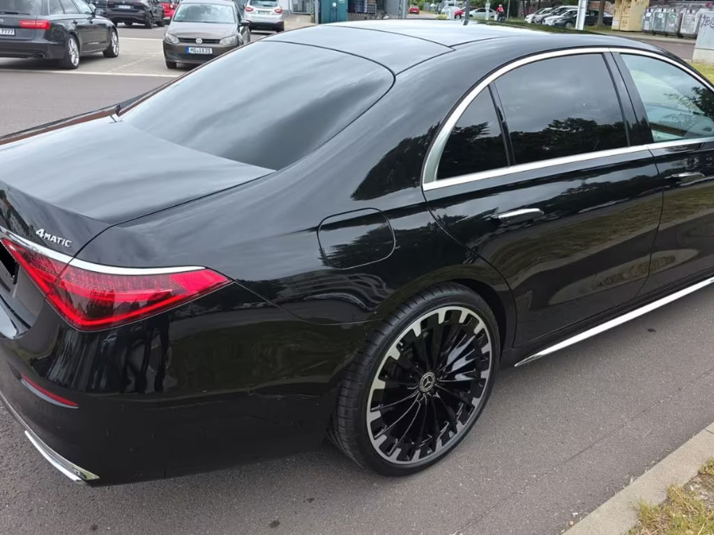Mercedes-Benz S-Klasse
