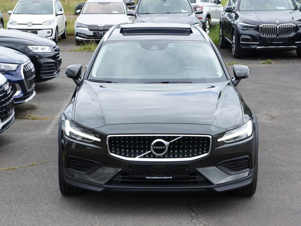 Volvo V60 Cross Country