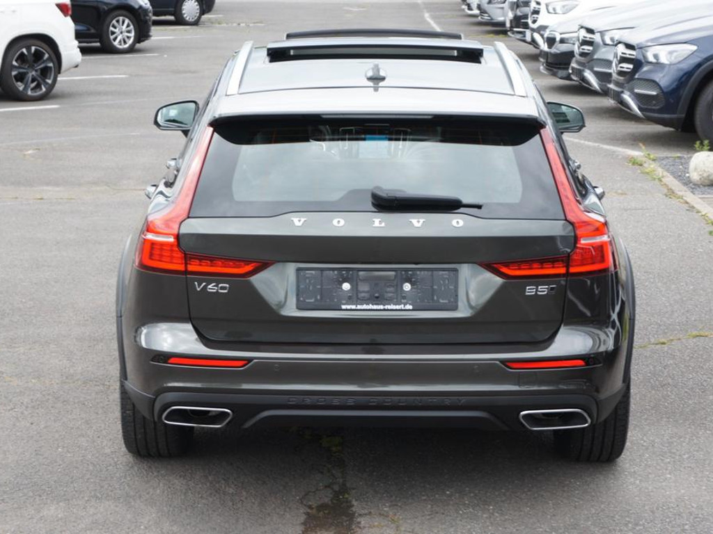 Volvo V60 Cross Country