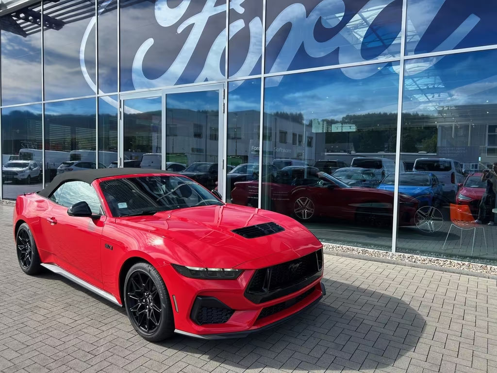 Ford Mustang Convertible GT 5.0 V8