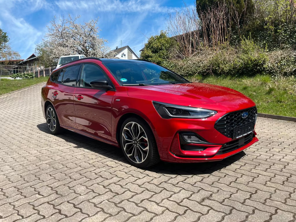 Ford Focus Wagon ST Line