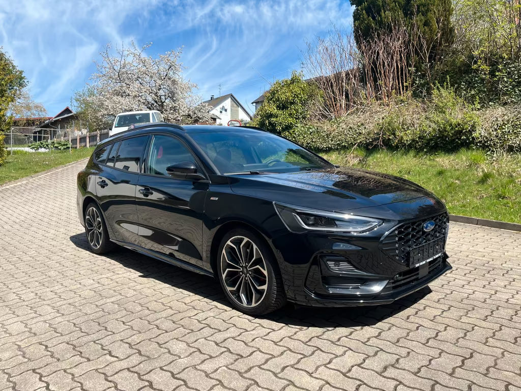 Ford Focus Wagon ST Line