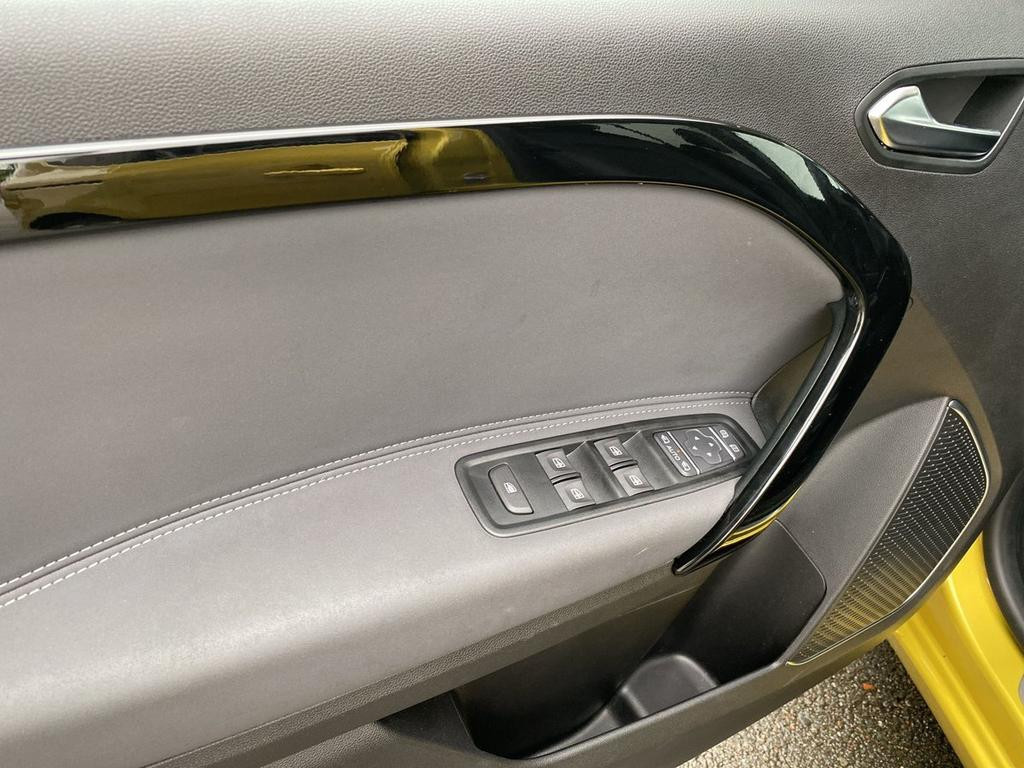 Mercedes-Benz T 180