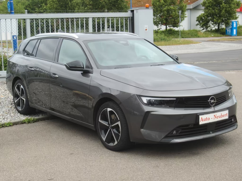 Opel Astra Sports Tourer Elegance