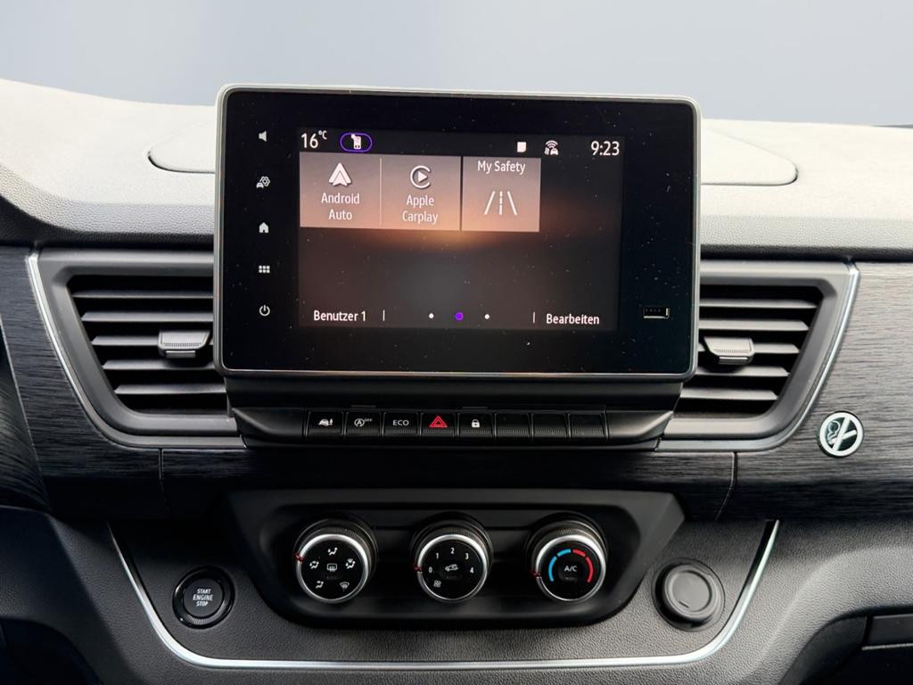Nissan Primastar