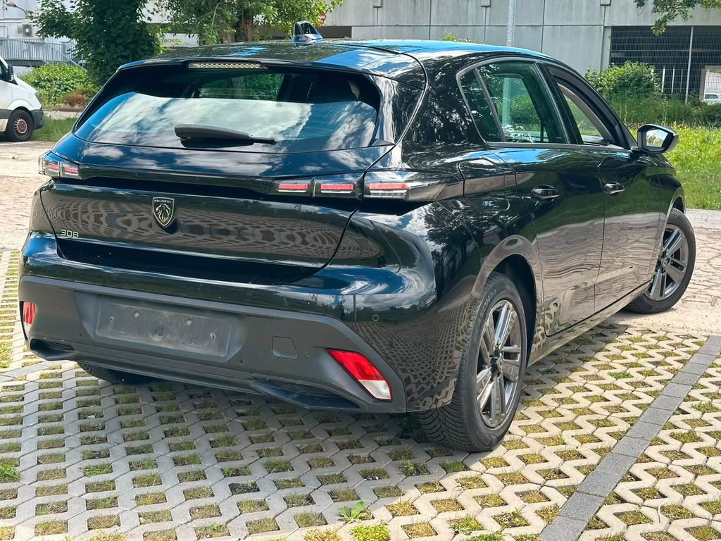 Peugeot 308