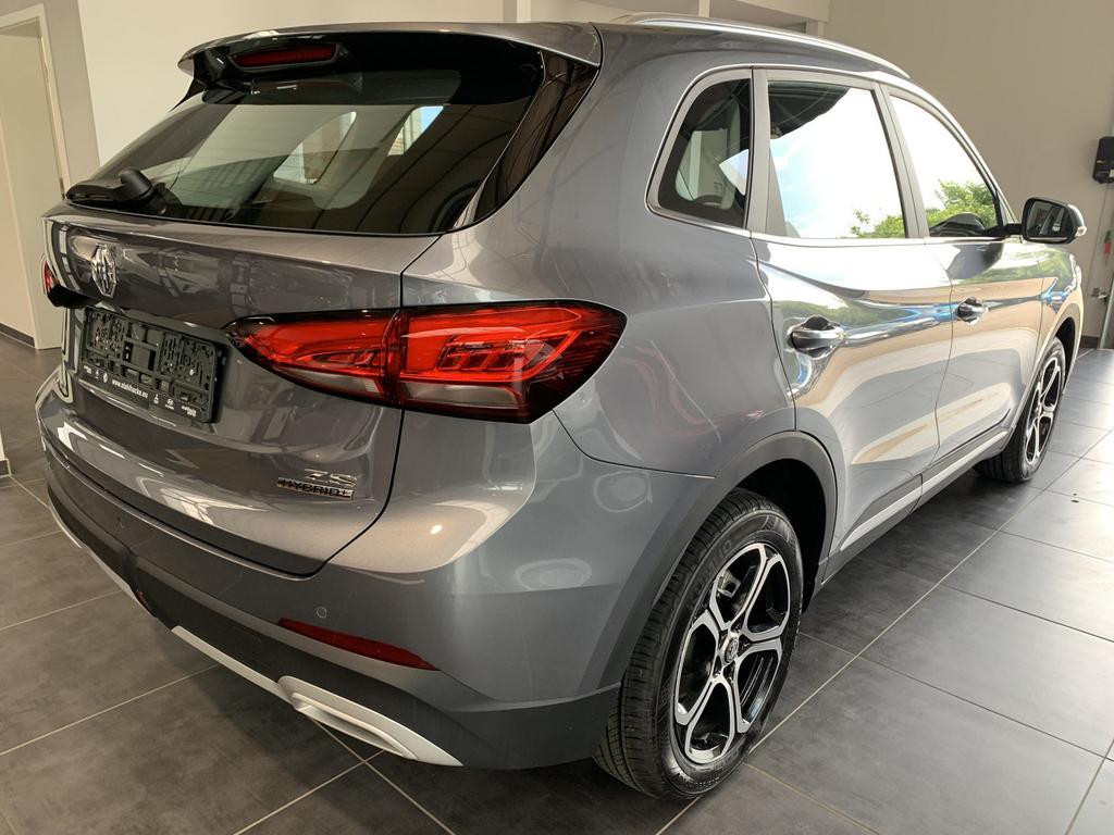MG ZS