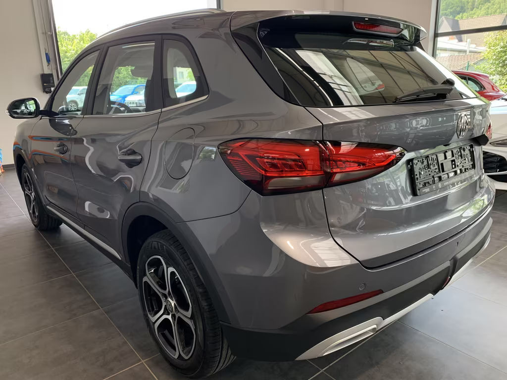 MG ZS