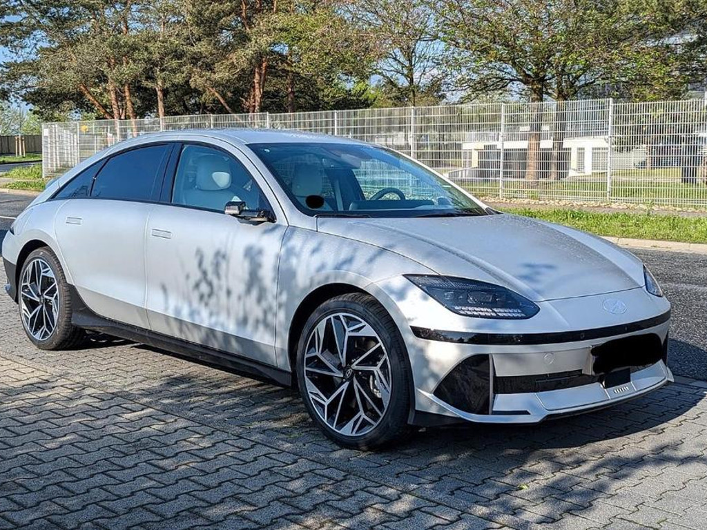 Hyundai IONIQ 6 UNIQ Vierwielaandrijving 4WD