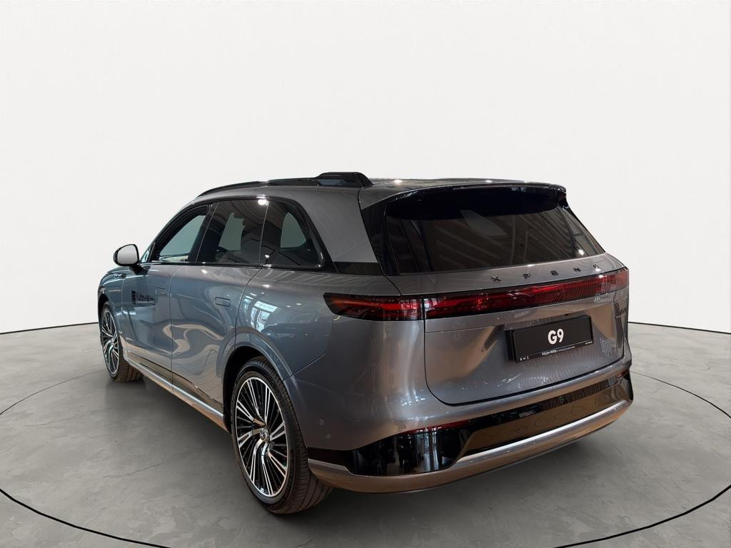 Xpeng G9