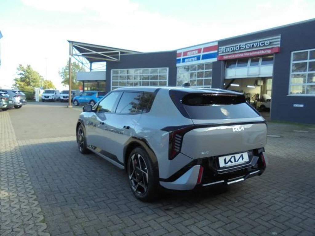 Kia EV4
