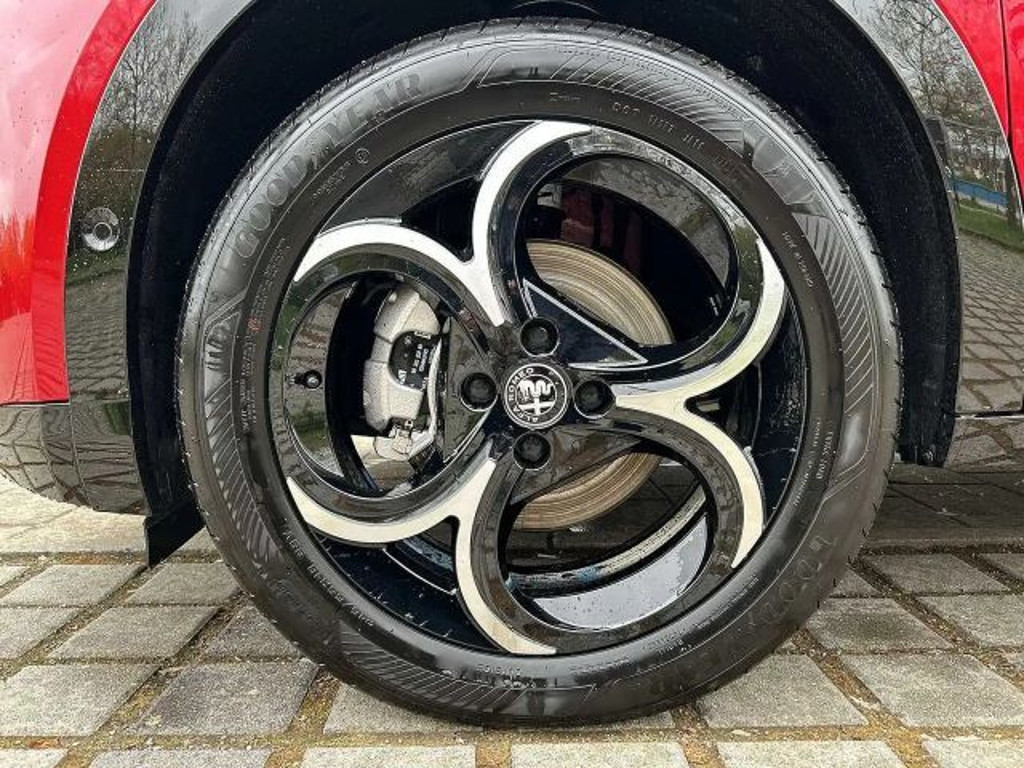 Alfa Romeo Junior