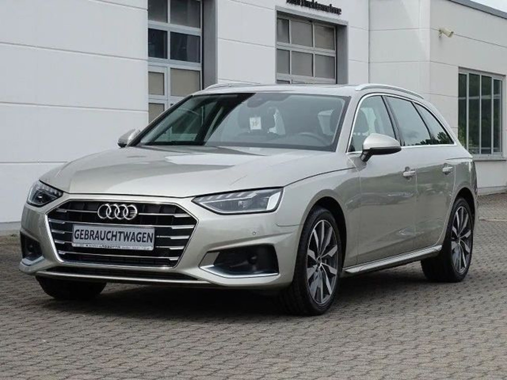 Audi A4 Avant S-Tronic 40 TFSI