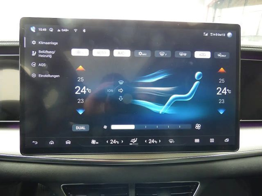 BYD Sealion 7