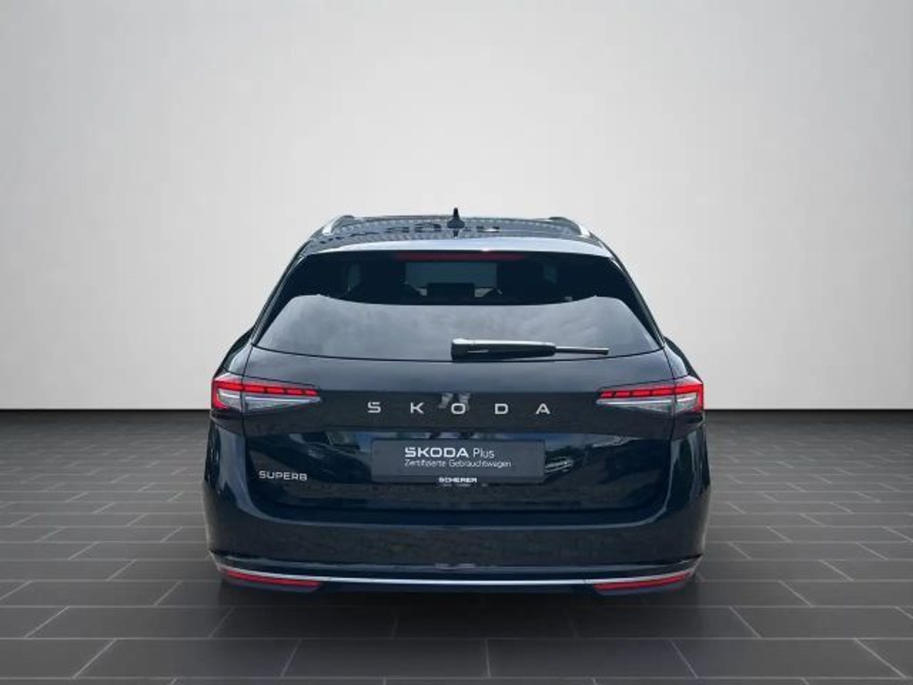 Skoda Superb Combi 2.0 TDI