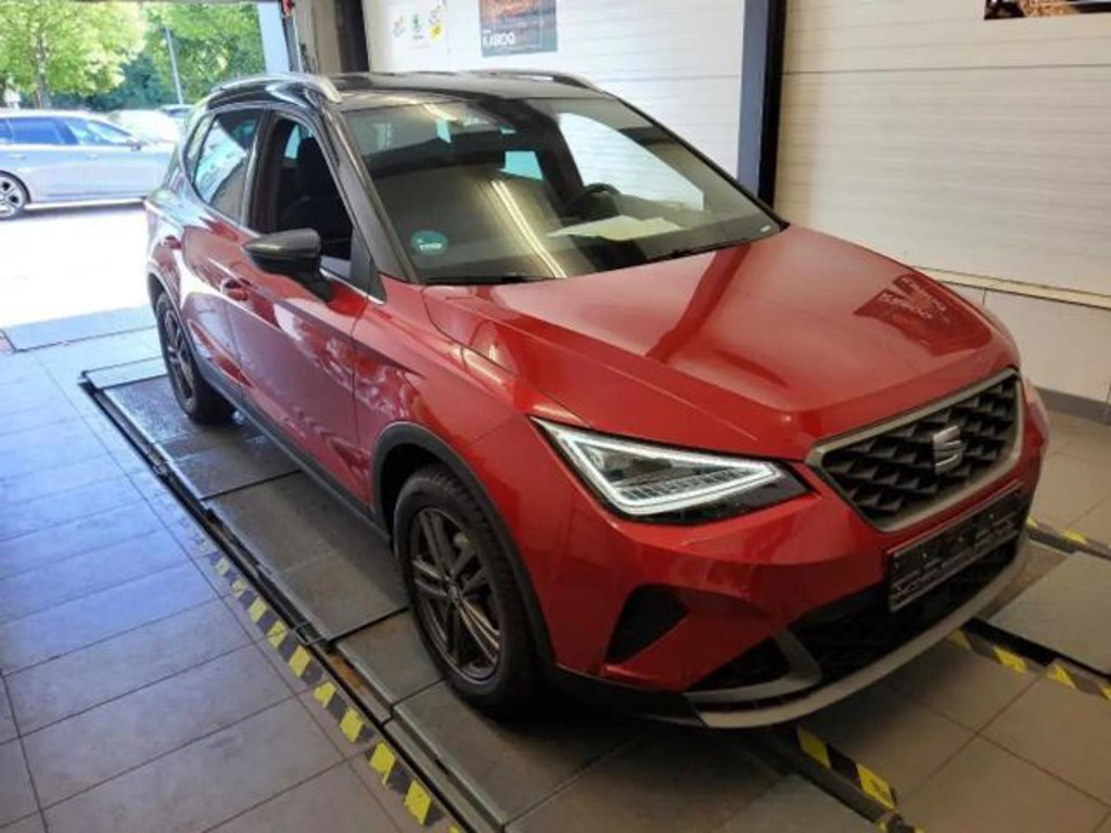 Seat Arona