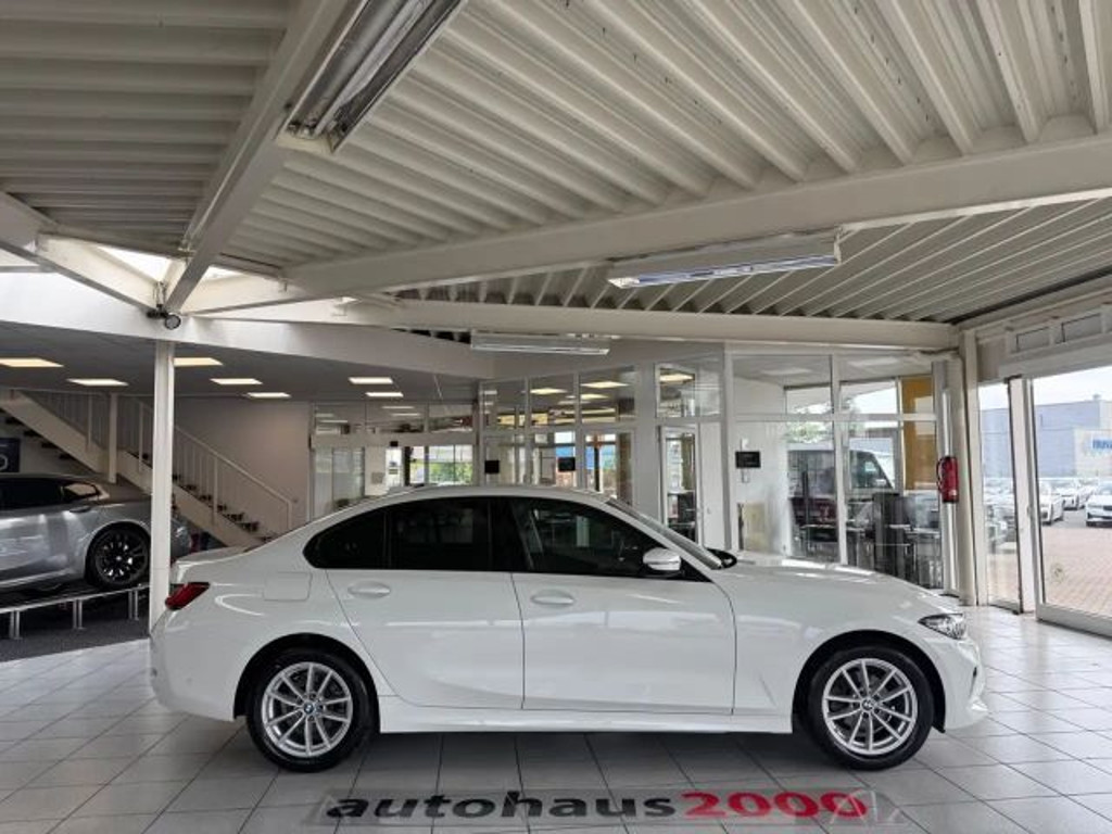 BMW 3 Serie 318 Sedan 318i