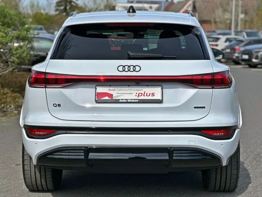 Audi Q6 e-tron