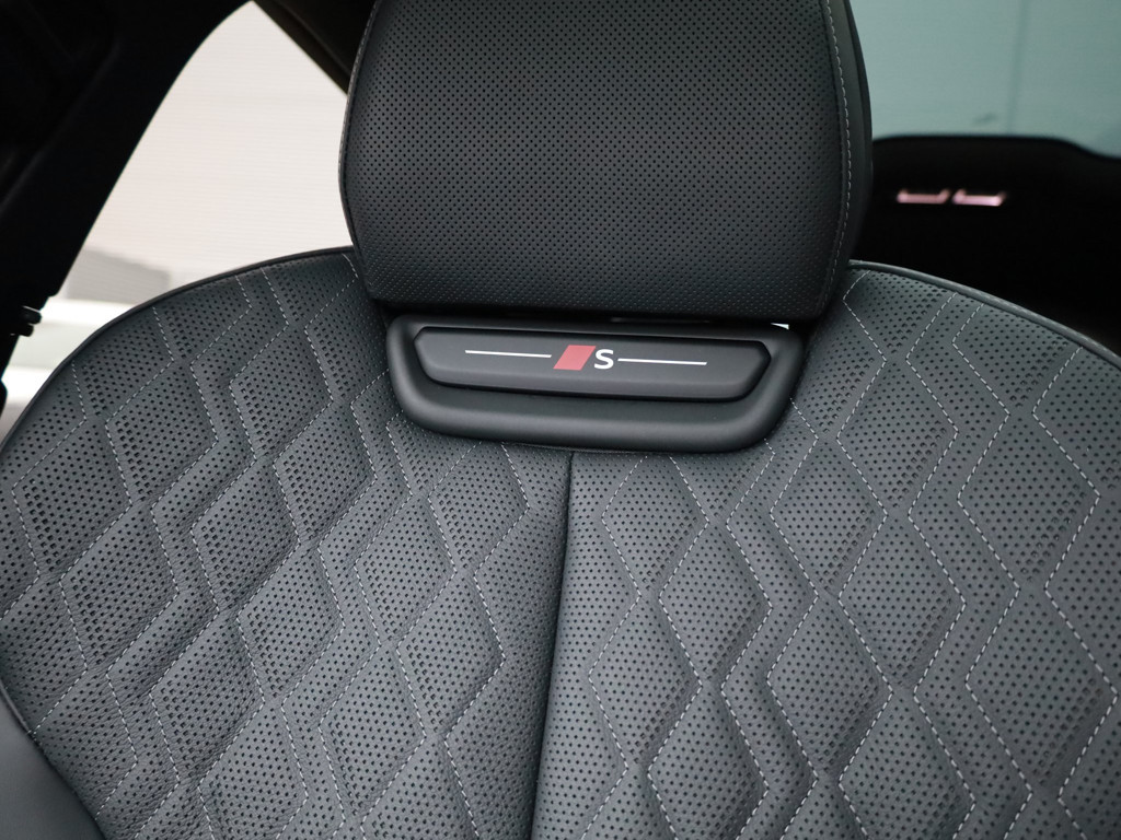 Audi S6 e-tron