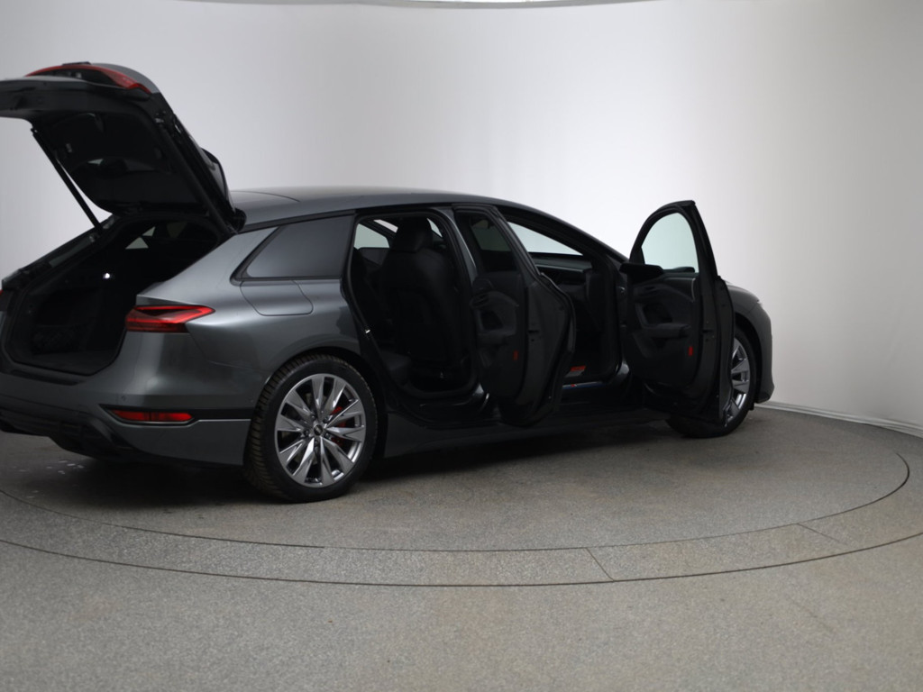 Audi S6 e-tron