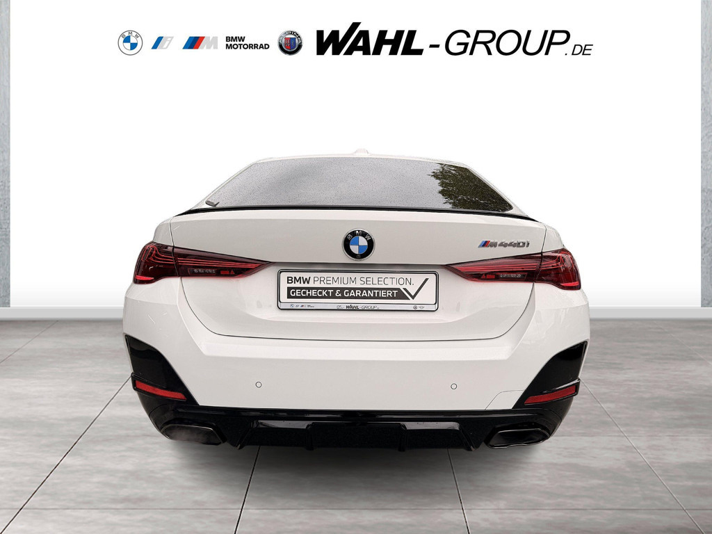 BMW M440